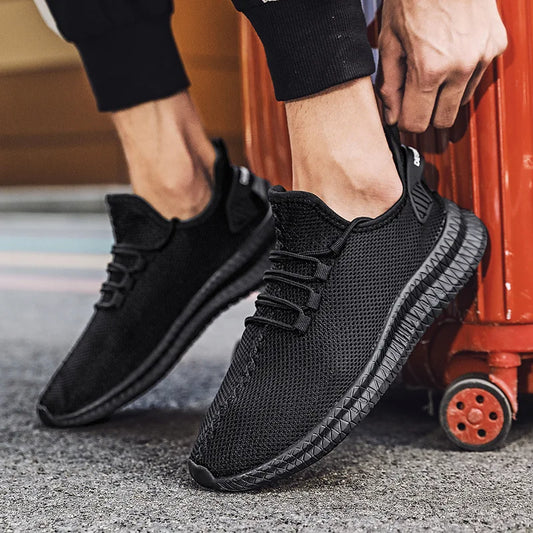 New Fashion Sneakers Lightweight Men Casual Shoes Breathable Male Footwear Lace Up Walking Shoe Sport Running Sneaker Plus Size