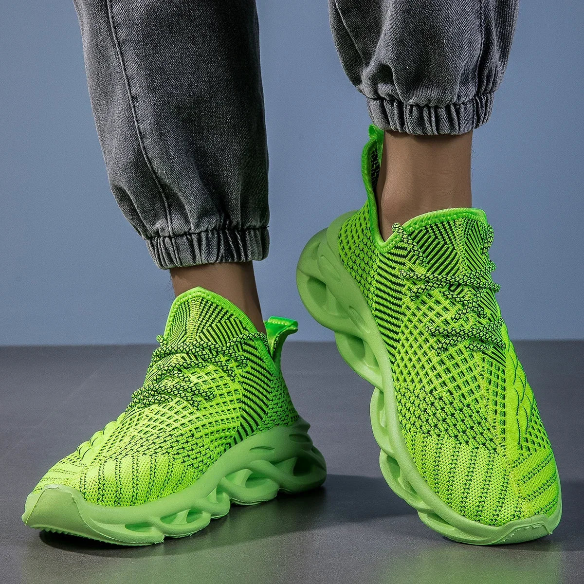 Mens Sneakers Running Jogging Shoes Casual Sneakers Men Outdoor Breathable Mesh Shoes Light Shock-absorption Sports Shoes Men